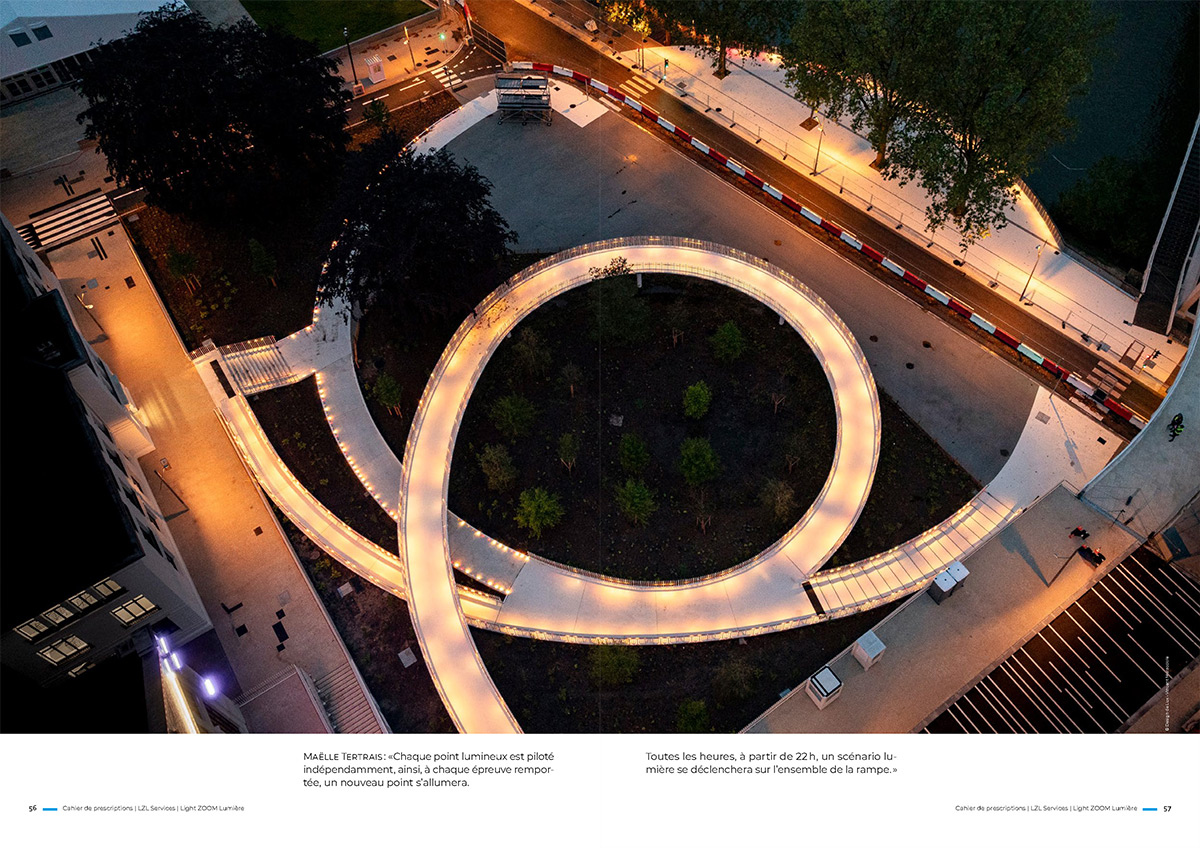 Village olympique photographie nocturne place et rampe - éclairage urbain et architectural - pages 56-57 - extrait du cahier de prescriptions, Vincent Laganier © LZL Services